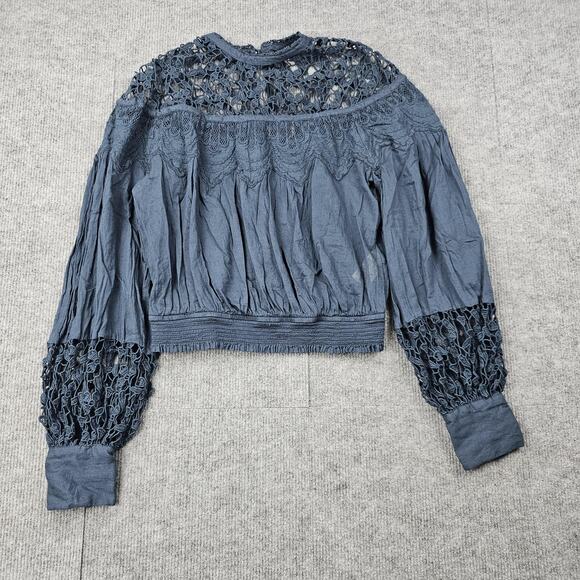 Free People Blouse Shirt Womens XS Blue Cotton Boho Peasant Crochet Lace Minimal - Picture 1 of 6